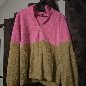 Lilly Pulitzer Pink and Tan Sweatee